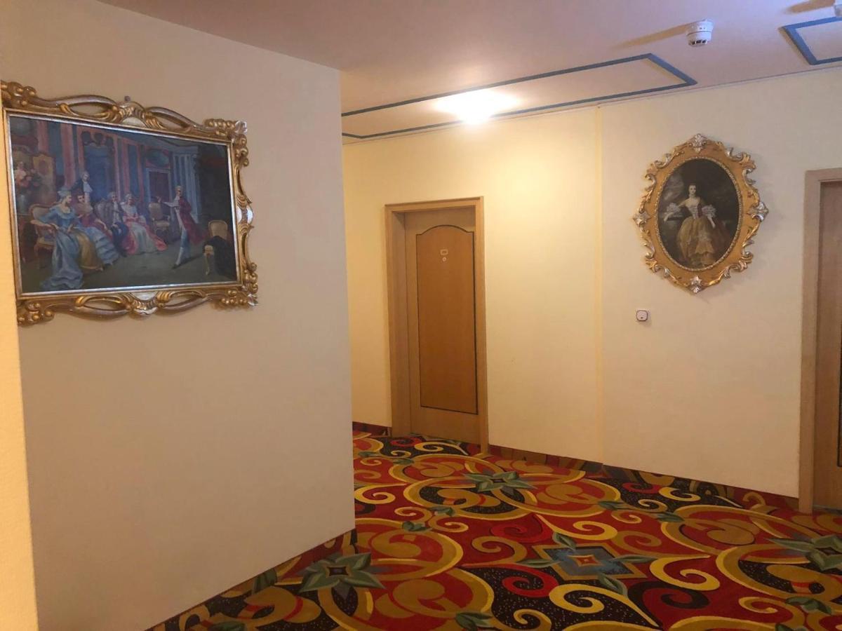 Hotel Eulenspiegel - Das Erlebnishotel In Різа Екстер'єр фото