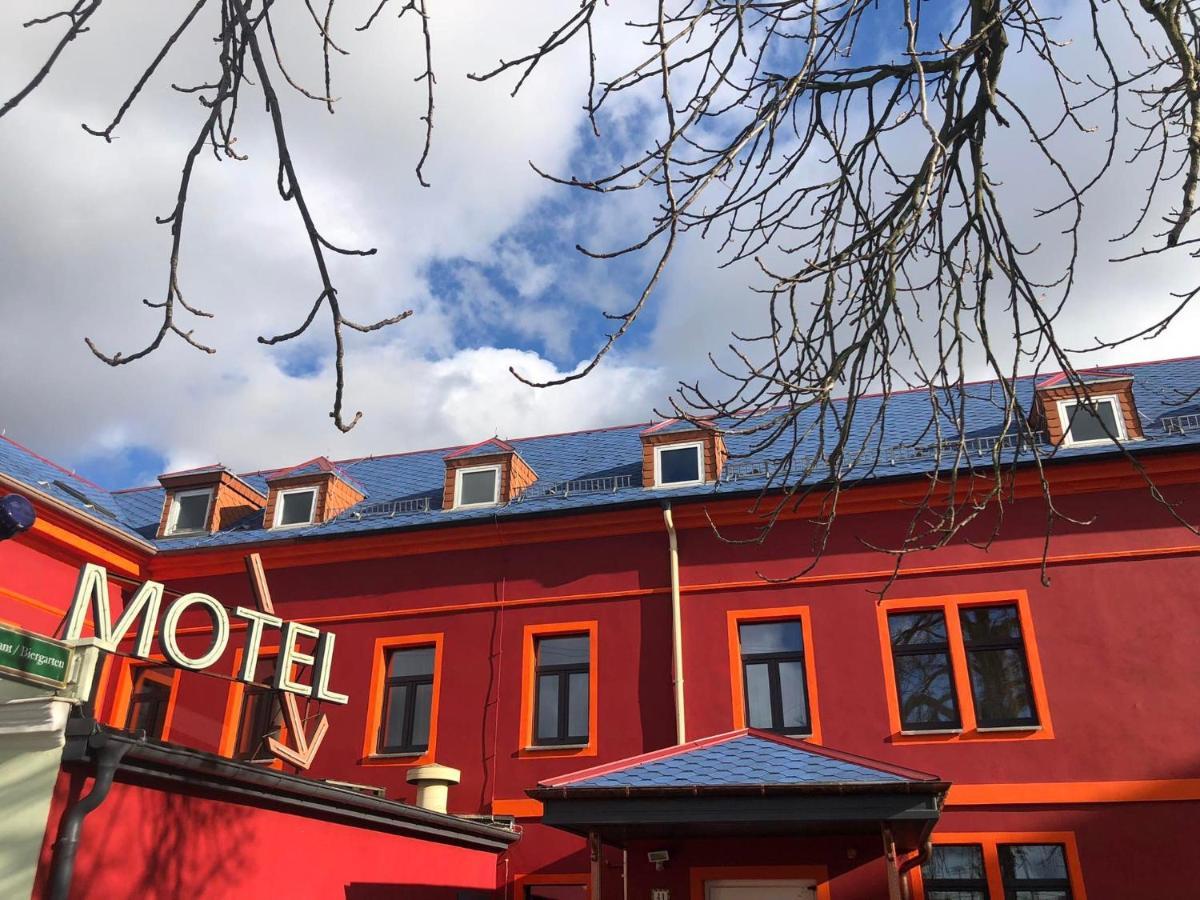 Hotel Eulenspiegel - Das Erlebnishotel In Різа Екстер'єр фото